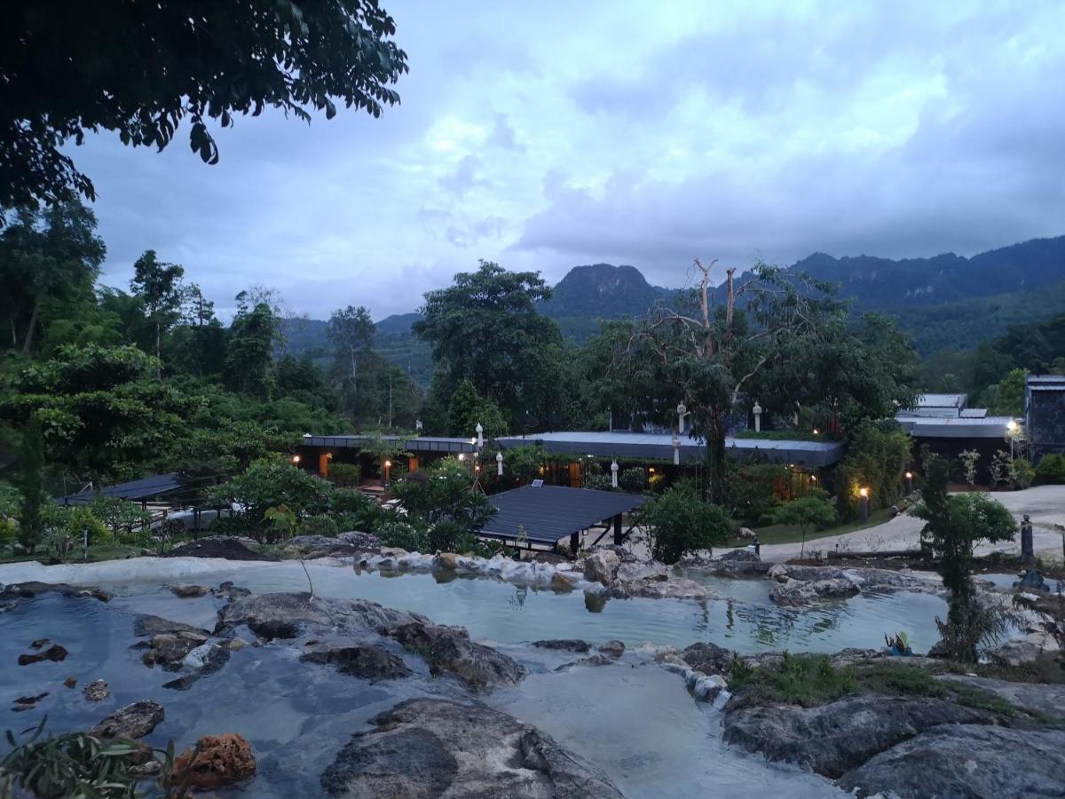 Keeree Loft Resort Thong Pha Phum Esterno foto
