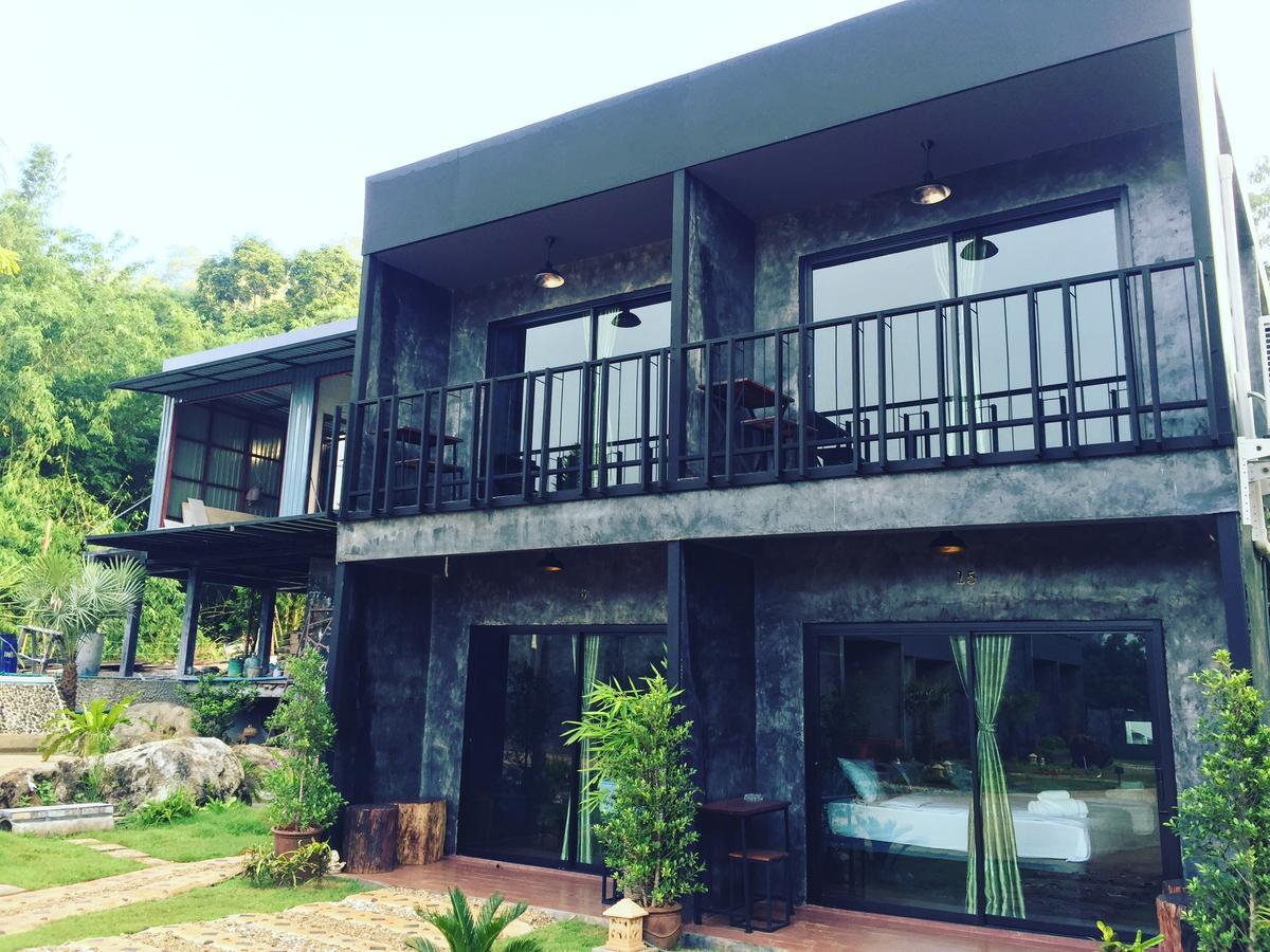 Keeree Loft Resort Thong Pha Phum Esterno foto