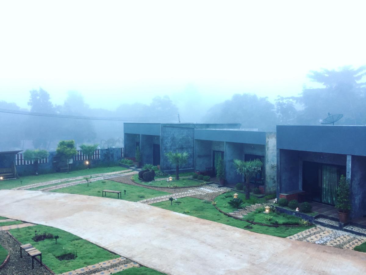 Keeree Loft Resort Thong Pha Phum Esterno foto