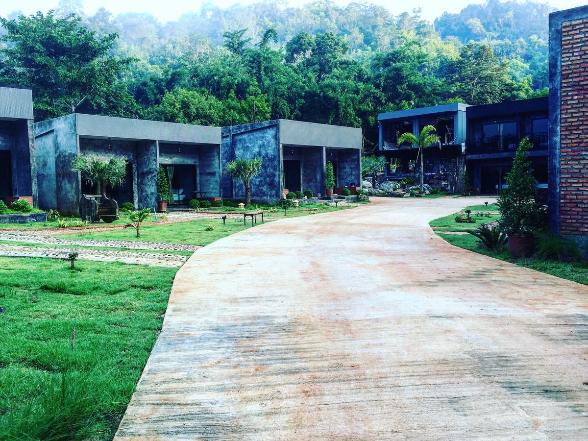 Keeree Loft Resort Thong Pha Phum Esterno foto