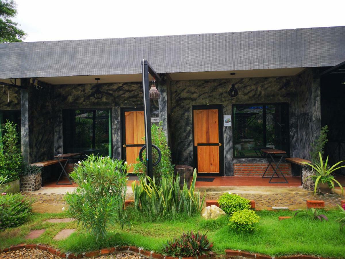 Keeree Loft Resort Thong Pha Phum Esterno foto